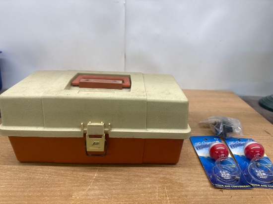 Tackle Box with 2 New Fishing Rig