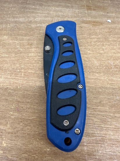 Pocket Knife With Clip