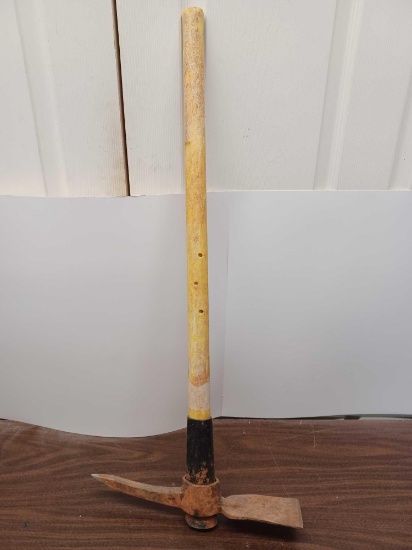 Fiberglass Handle Mattock