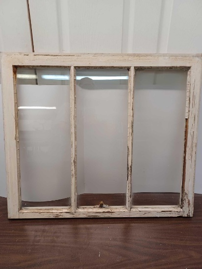 32 x 27 Inch Window