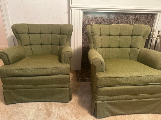 2 Green Upholstery Chairs