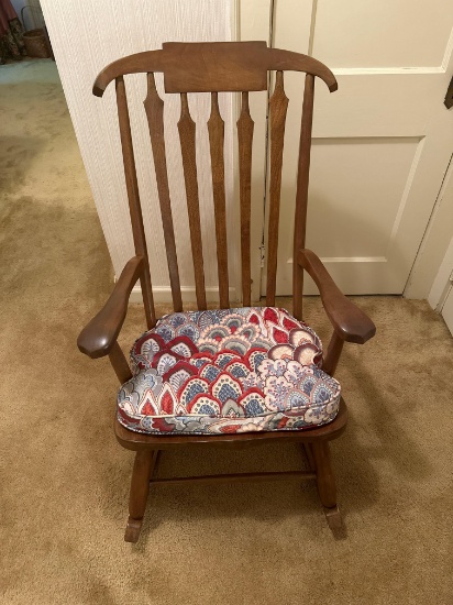 Boston Rocker With Cushion