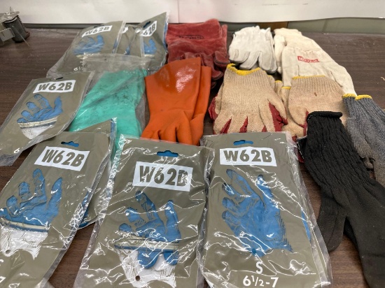Work Gloves , Garden Gloves, New Rubber Gloves Size 6.5 /7 In Package
