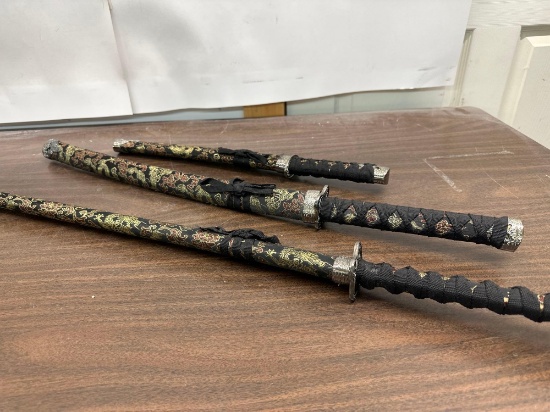Katana / 2 Wakizashi Decorative Swords