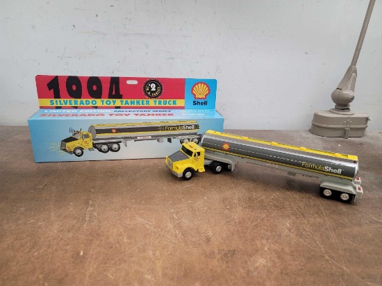 1994 Shell Collectible Silverado Toy Tanker Truck