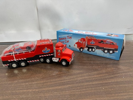 1995 Collectable Amoco Toy Race Car Carrier with Race Car
