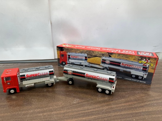 1996 Collectable Phillips 66 Tandem Tanker Truck