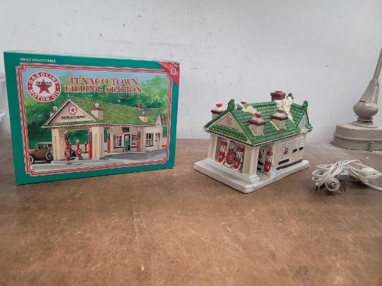 Texaco Collectible Town Filling Station