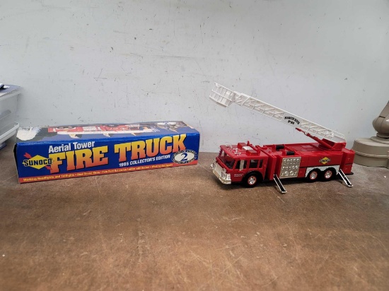 1995 Sunoco Collectible Aerial Tower Fire Truck