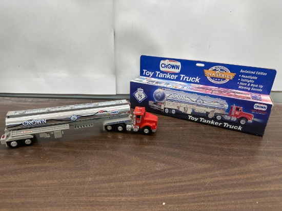 1995 Collectable Crown Toy Tanker Truck