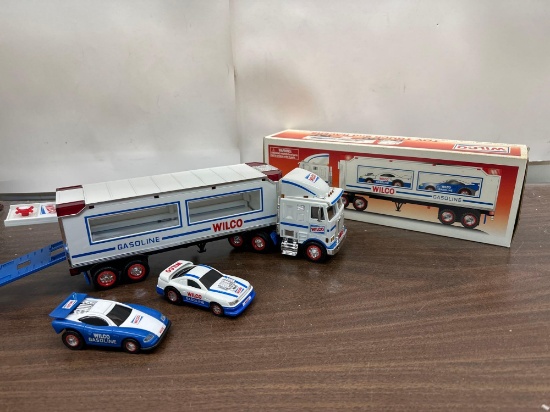 1998 Collectable Wilco Toy Truck and Racers