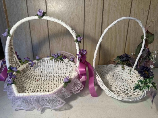 2 White Wicker Basket With Flowers Design