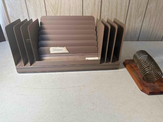 Metal Heavy Duty Letter/ Folder Holder and Letter Holder
