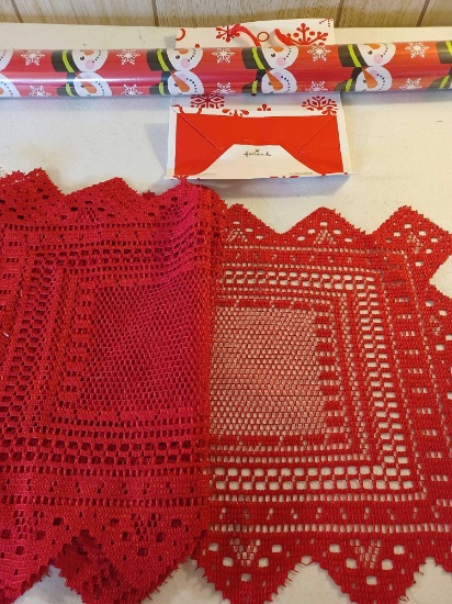 6 Christmas Placemats, Snowman Gift Wrap and Gift Bag
