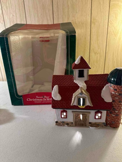 Christmas In Vermont Lighted House