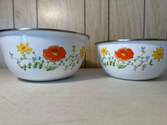 2  Metal Mixing Bowls