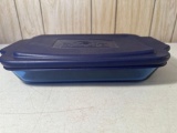 Anchor Ovenware Baking Dish With Rubber Lid