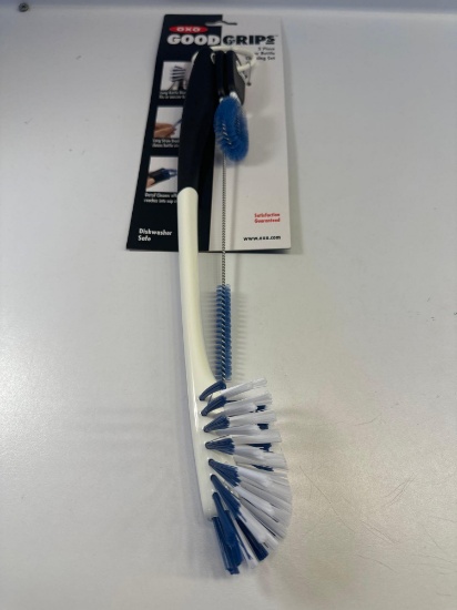 New Good Grips 3 Pc Water Bottle Cleaning Set
