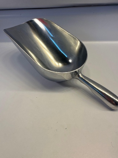 New Aluminum Round Bottom Ice Scoop 38 Oz