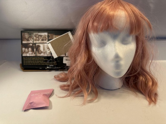 New Elegant Medium Length Wig With Cap