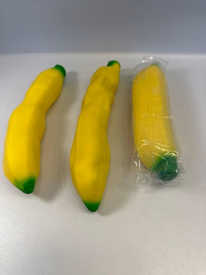 New 3 Artificial Bananas / Home Decor