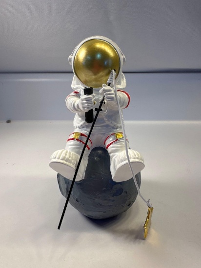 New Astronaut Fishing Star Figurine