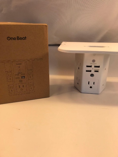 New One Beat ISmart 5 Outlet 3 USB Ports 1 USB C Port With Nightlight