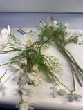 New 2 Pc Artificial Flowers