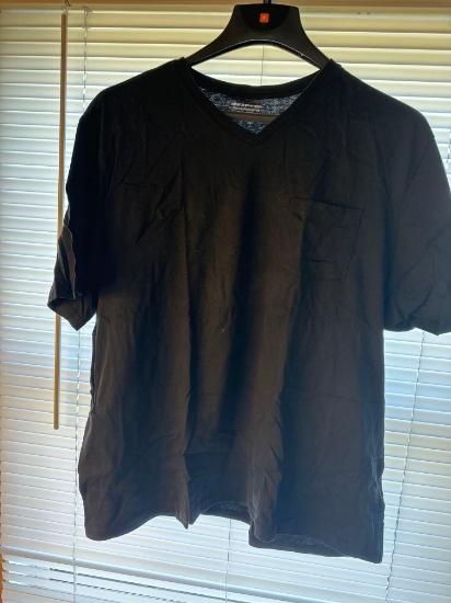New 2 Amazon Essentials Slim 2X-Large Black V Neck Short Sleeve T-Shirts