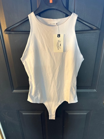 New Reoria Size Medium White Bodysuit With Tags