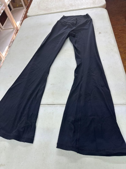 New Sunzel Size Small Flare Leg Yoga Pants Black