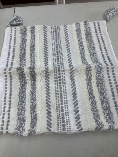 New Woven Throw Pillow Cover