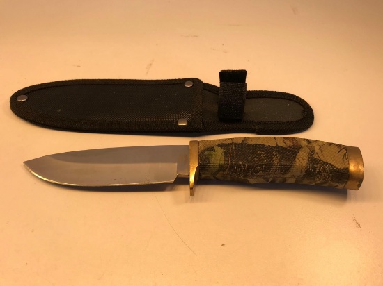 Knife with Sheath