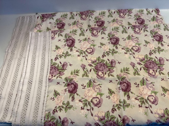 2 Standard Size Pillow Cases