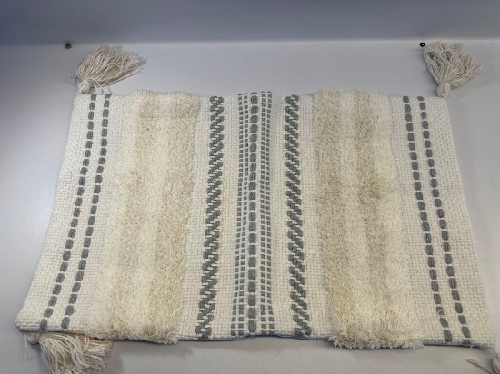 New Woven Throw Pillow Cover