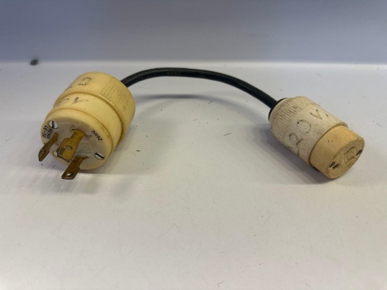 Pigtail Adapter 220 Volt