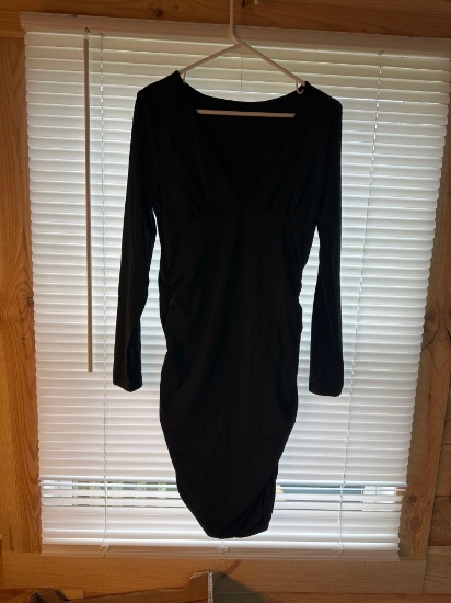 Quarter Sleeve Ladies Black Dress