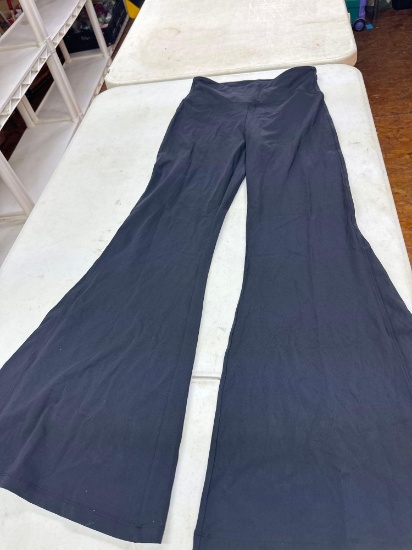New Womens Ododos Size Medium Yoga Pants Flare Legs