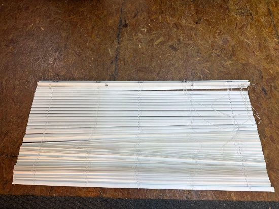 Large Vinyl Light Filter Window Blind