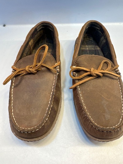 Men?s LLBean Size 8 Medium Leather Loafers