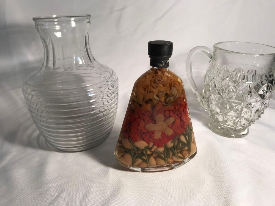 Glass Pitcher, Glass Vase,Etc , Sterile Plastic Shoe Box With Lid