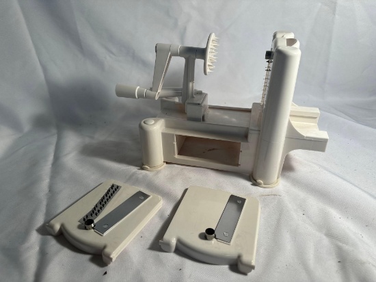 Martha Stewart Meat Cutter With Attachments