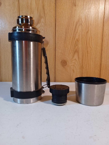 Stainless Steel Thermos with Handle