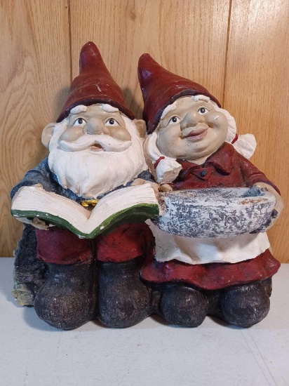Gnome Couple