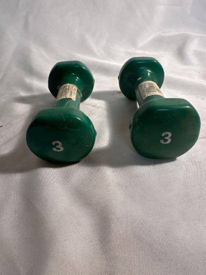 2 Green 3 Lb Hand Weights