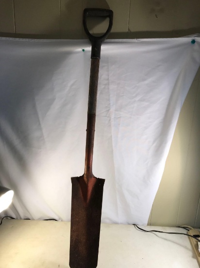 Narrow Shovel 48 inches tall