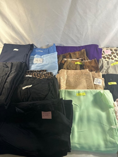 Light Wgt Poly/ Poly Blend Fabric