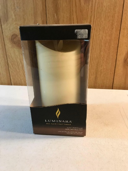 Luminara Real Flame Effects Candle