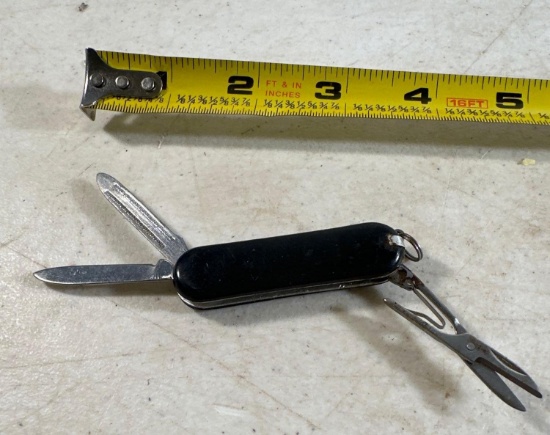 Hood and Com Swiss Army Knife