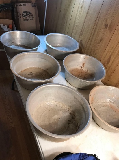 6 Aluminum Dish Pans